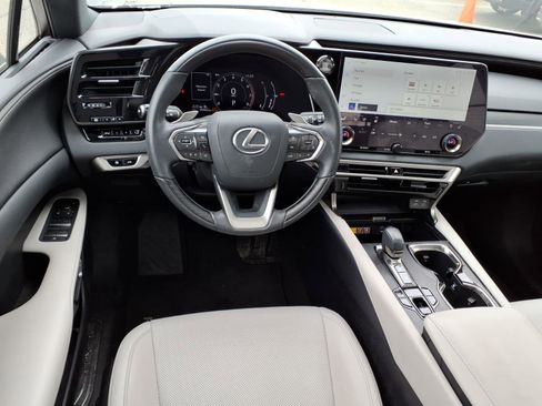 Used 2024 Lexus RX 350 Premium w/ Cold Area Package AWD/4WD image 9