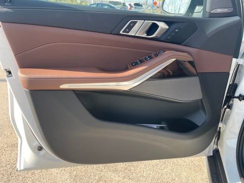 New 2026 BMW X5 xDrive40i image 9