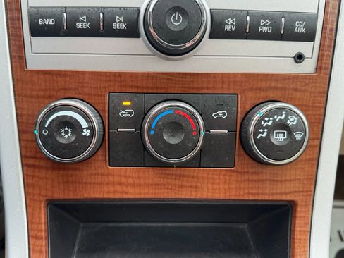 Used 2007 Chevrolet Equinox LT image 17