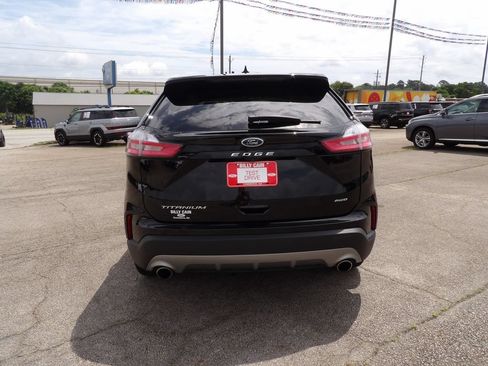 Used 2022 Ford Edge Titanium w/ Cargo Accessory Package AWD/4WD image 7