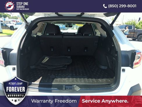 Used 2025 Subaru Outback Limited AWD/4WD image 31