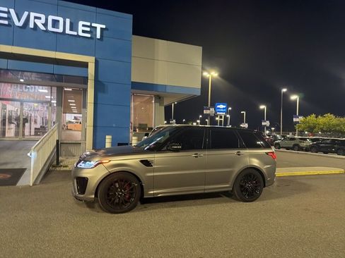 Used 2019 Land Rover Range Rover Sport SVR AWD/4WD image 14