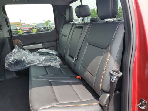 New 2025 Ford F350 Lariat w/ Lariat Ultimate Package image 13