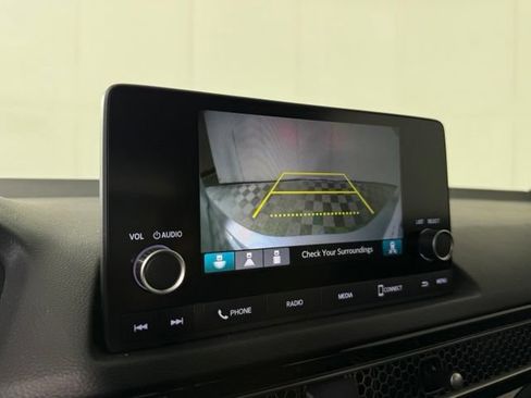 Used 2025 Honda Civic Sport image 26