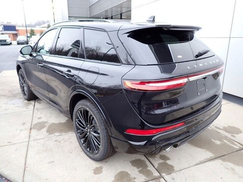 New 2026 Lincoln Corsair Grand Touring image 3