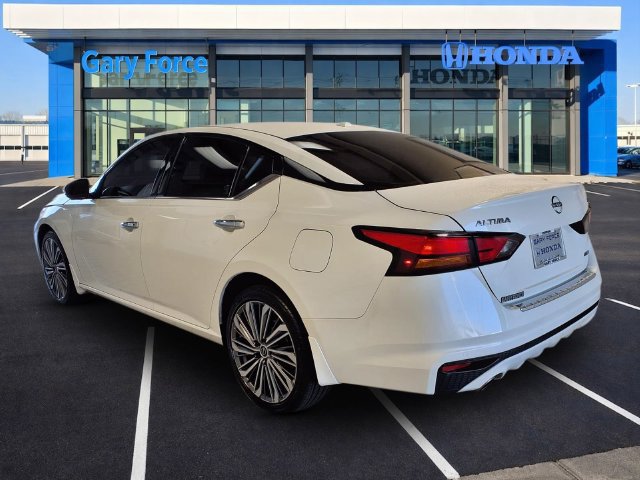 Used 2023 Nissan Altima 2.5 SL AWD/4WD image 3