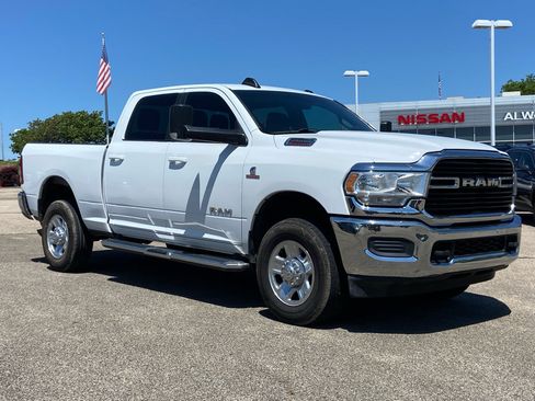 Used 2021 RAM 2500 Big Horn AWD/4WD image 1