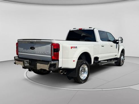 Used 2025 Ford F450 Lariat w/ FX4 Off-Road Package AWD/4WD image 5
