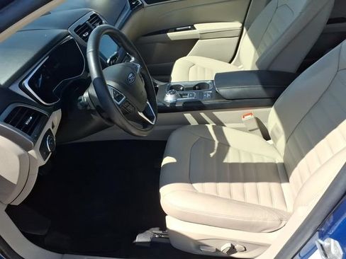 Used 2018 Ford Fusion Energi SE FWD image 13