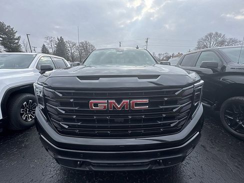 New 2026 GMC Sierra 1500 Elevation w/ Elevation Premium Package image 4