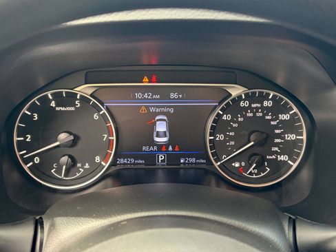 Used 2025 Nissan Altima 2.5 SV FWD image 39