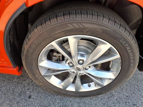 Used 2022 Dodge Charger SXT AWD/4WD image 10