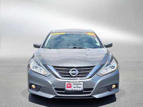 Used 2017 Nissan Altima 2.5 SV FWD image 8