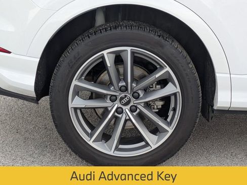Used 2024 Audi Q3 2.0T Premium image 13