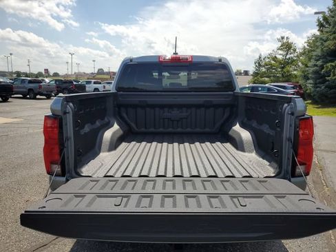 Certified 2026 Chevrolet Colorado Z71 w/ Z71 Convenience Package 2 AWD/4WD image 33