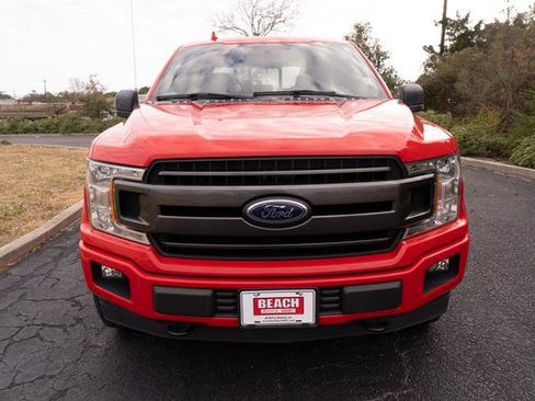 Used 2018 Ford F150 XLT w/ Equipment Group 302A Luxury image 8