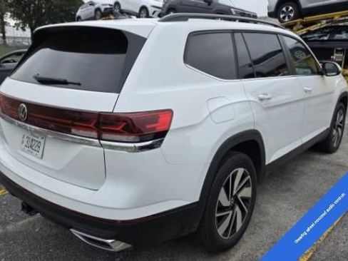 Used 2025 Volkswagen Atlas SE FWD image 5