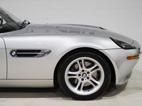 Used 2000 BMW Z8 RWD image 22