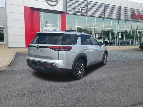 Certified 2024 Nissan Pathfinder SV AWD/4WD image 28