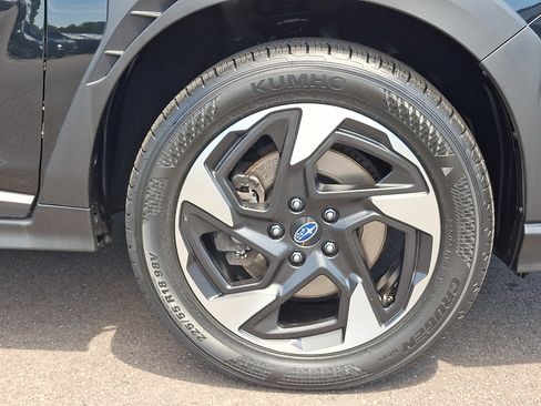 Certified 2024 Subaru Crosstrek 2.5i Limited AWD/4WD image 9