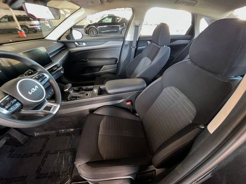 Used 2025 Kia K5 LXS image 28