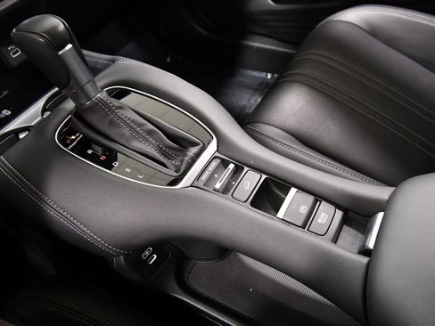Certified 2024 Honda HR-V EX-L image 26