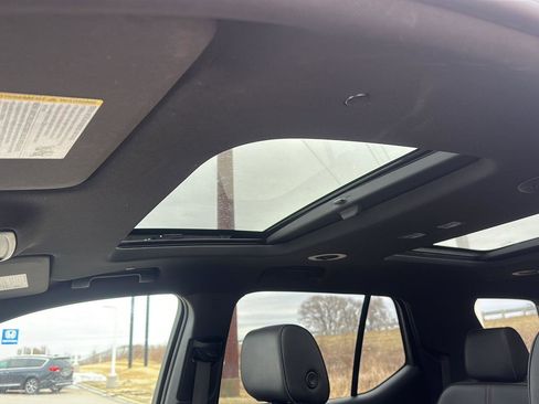 Used 2023 Chevrolet Traverse RS w/ LPO, Floor Liner Package image 25