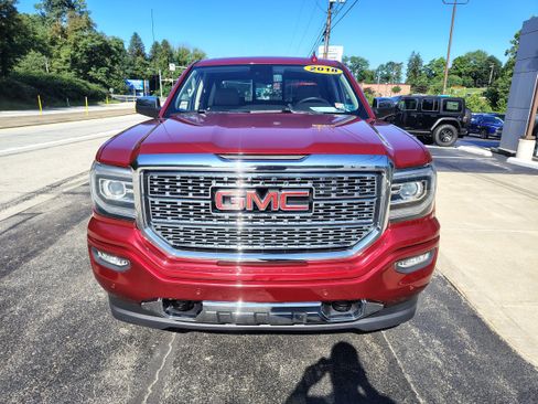 Used 2018 GMC Sierra 1500 Denali AWD/4WD image 3
