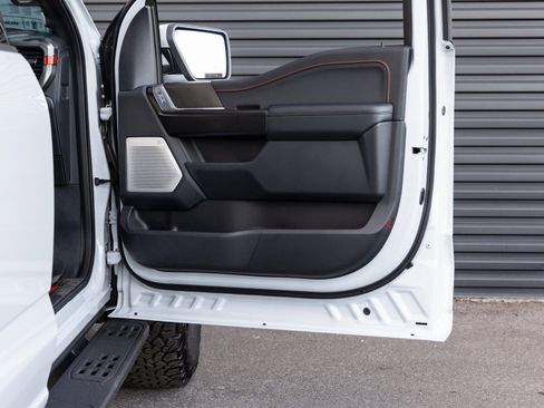 Used 2025 Ford F150 Raptor image 29