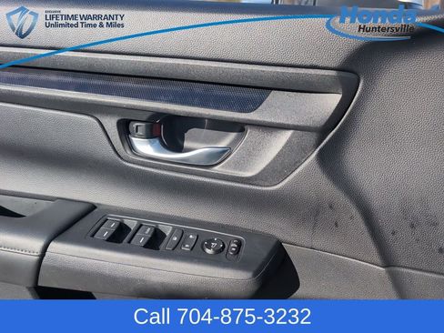 Used 2023 Honda CR-V LX image 26