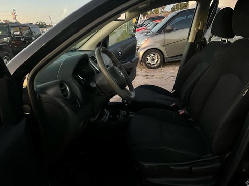 Used 2013 Nissan Versa 1.6 S Plus 4dr Sedan image 14