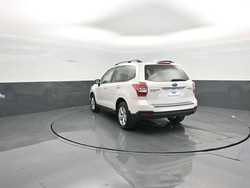 Used 2016 Subaru Forester 2.5i Premium w/ All-Weather Package image 5