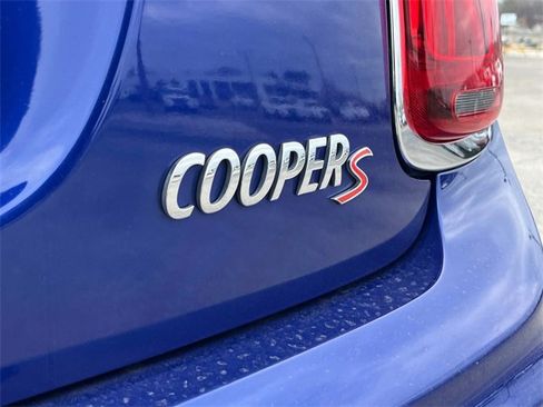 Used 2019 MINI Cooper S image 35