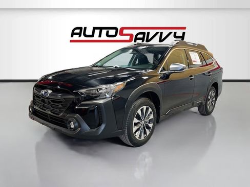 Used 2024 Subaru Outback Touring XT image 3
