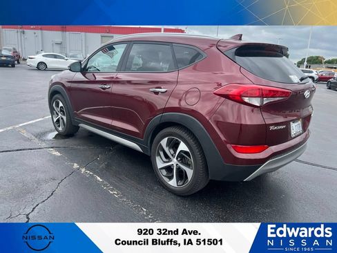 Used 2017 Hyundai Tucson Limited AWD/4WD image 17
