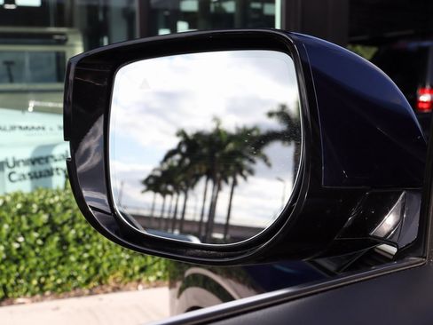 Certified 2025 INFINITI QX80 Luxe image 12