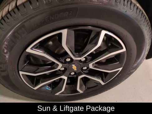 Used 2022 Chevrolet TrailBlazer ACTIV w/ Sun and Liftgate Package image 2