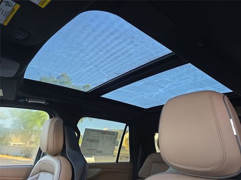 New 2026 Lincoln Navigator Black Label AWD/4WD image 26