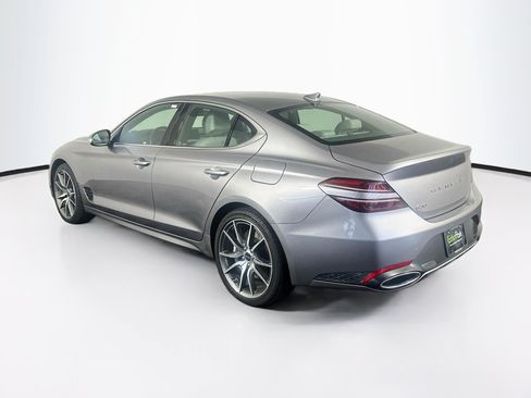 Used 2025 Genesis G70 2.5T RWD image 5