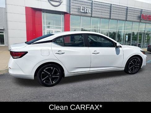 Certified 2024 Nissan Sentra SV FWD image 11