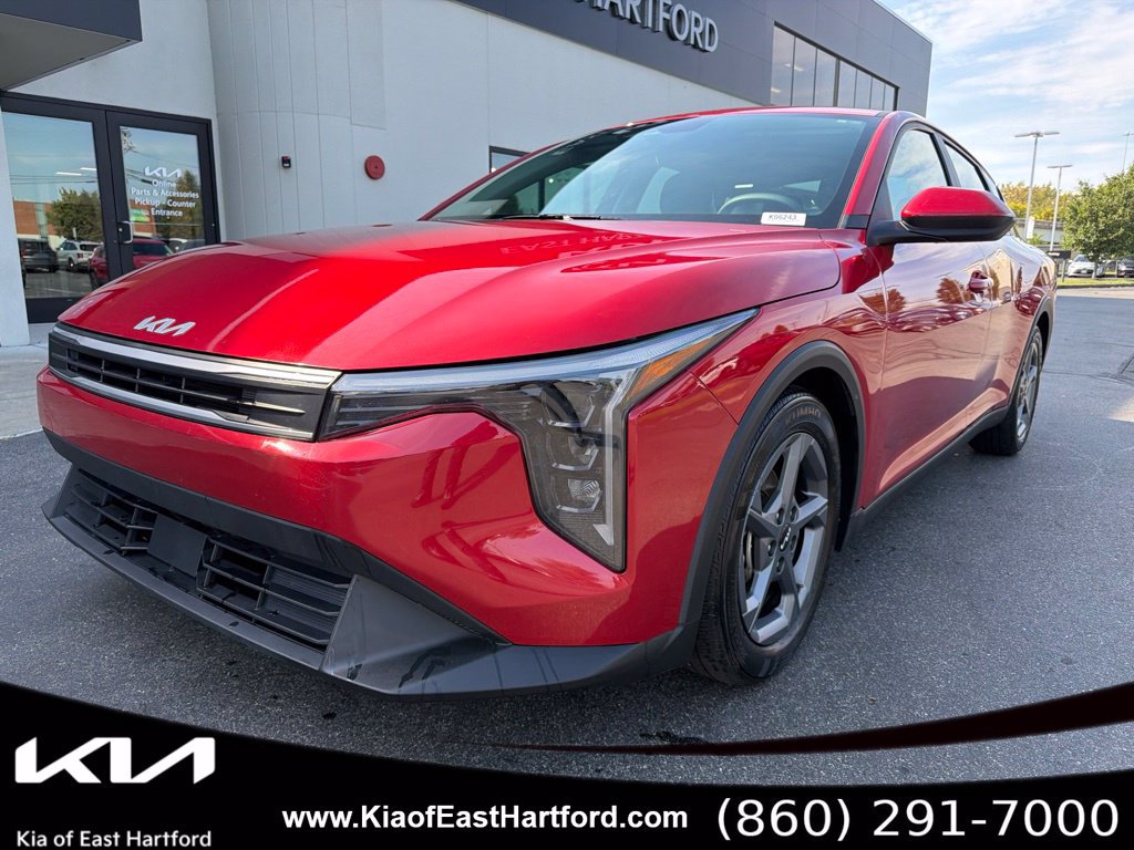 Used 2025 Kia K4 FWD image 3