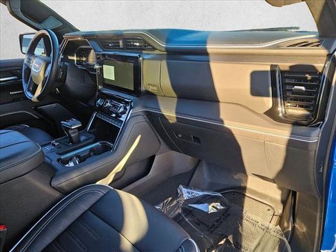 Certified 2024 GMC Sierra 1500 AT4X image 20