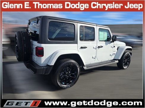 Used 2023 Jeep Wrangler Sahara w/ Safety Group image 6
