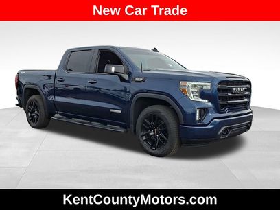 Used 2022 GMC Sierra 1500 Elevation w/ Preferred Package