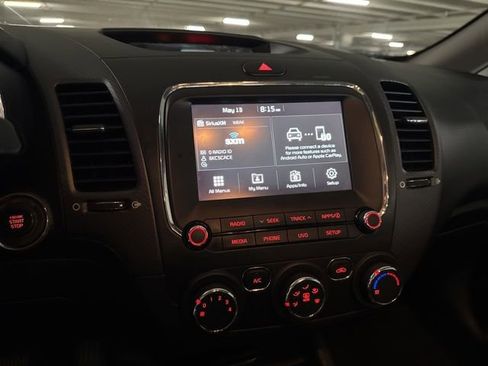 Used 2018 Kia Forte EX FWD image 9