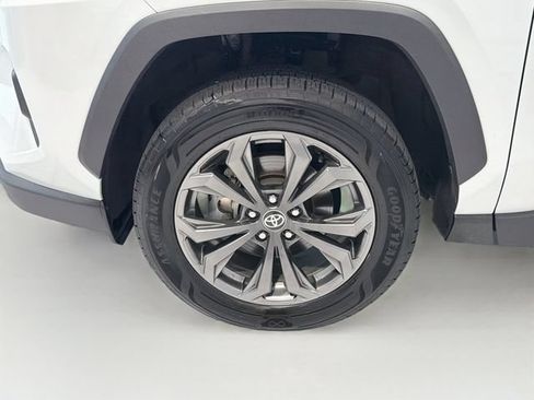Used 2023 Toyota RAV4 XLE Premium AWD/4WD image 25