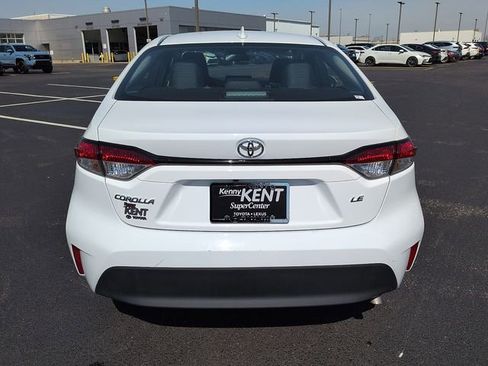 Certified 2025 Toyota Corolla LE image 6