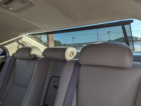 Used 2013 Lexus LS 460 AWD w/ Comfort Pkg image 39