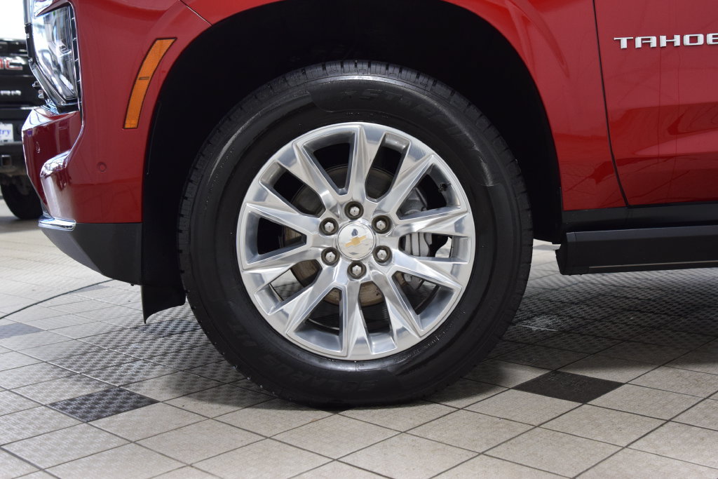 Used 2025 Chevrolet Tahoe Premier AWD/4WD image 29