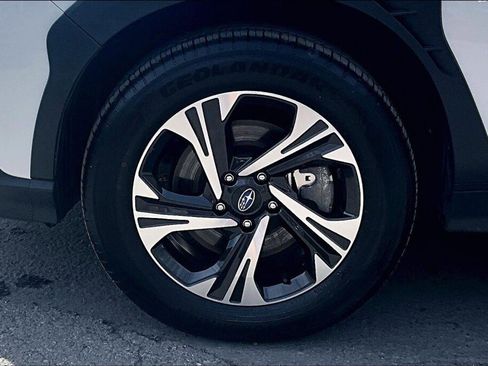 Certified 2025 Subaru Crosstrek 2.0i Premium AWD/4WD image 17
